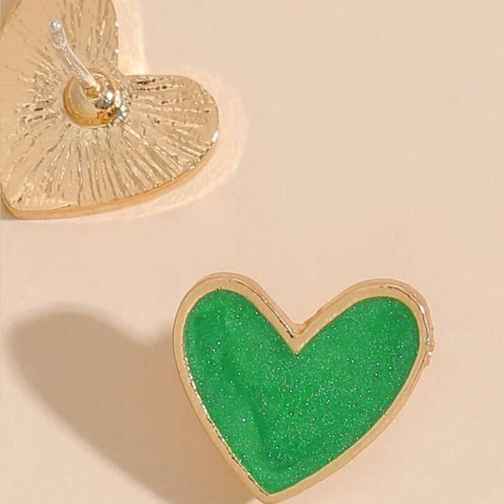 Green Gold Heart Stud Earrings Womens Costume Jewelry Cute Y2K Aesthetic Gift - Picture 4 of 6